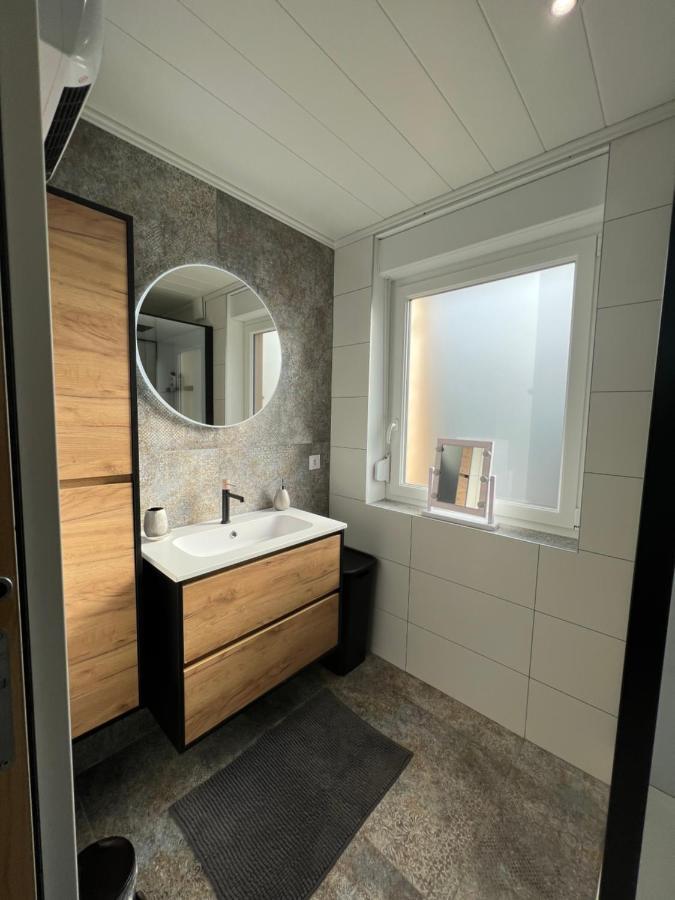 Hotel Le Sejour Qu'On M Le Cateau-Cambresis Zewnętrze zdjęcie